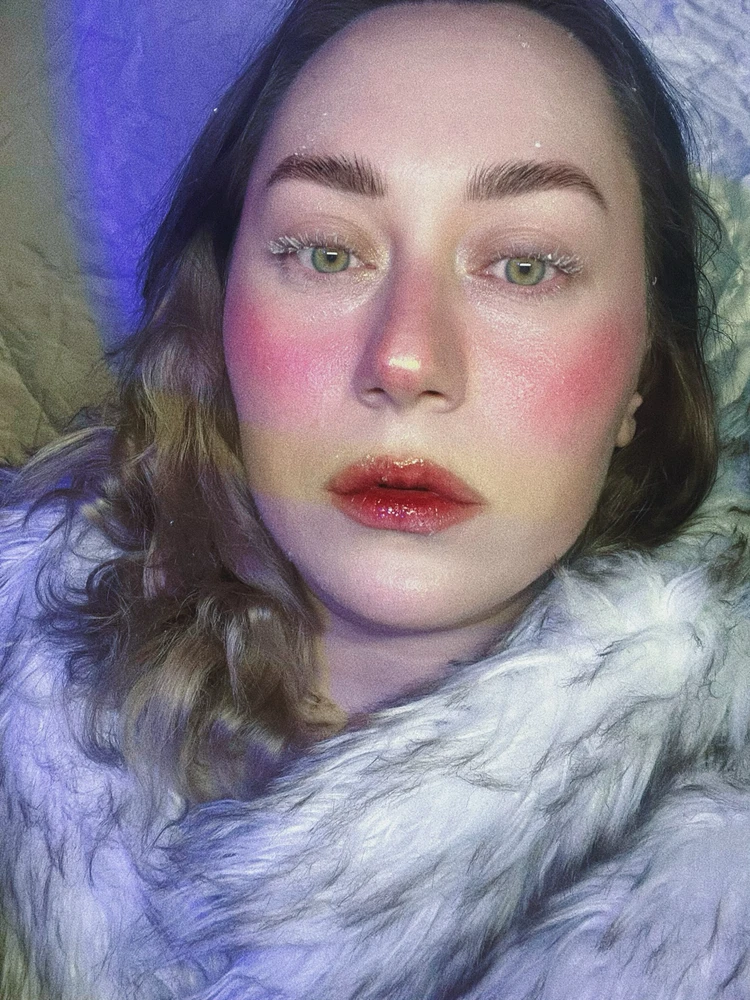 GIF uploaded by Lyubov