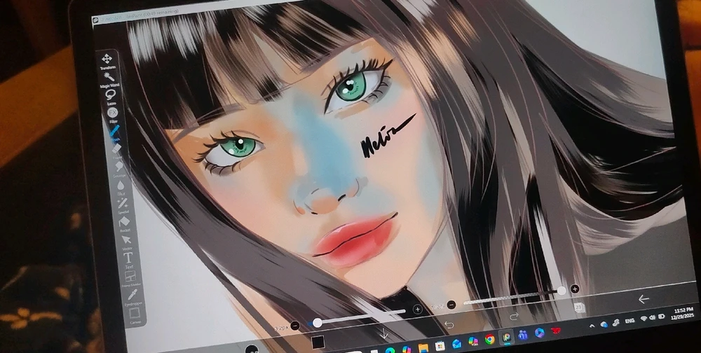 GIF uploaded by Melia