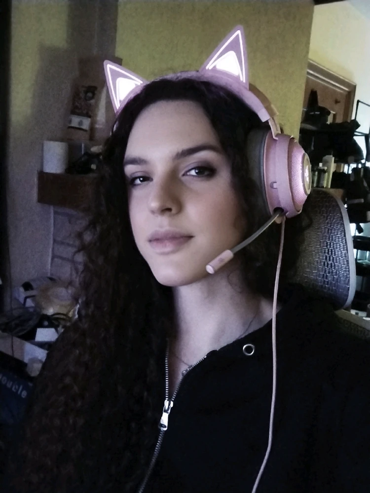 GIF diunggah dening Leila