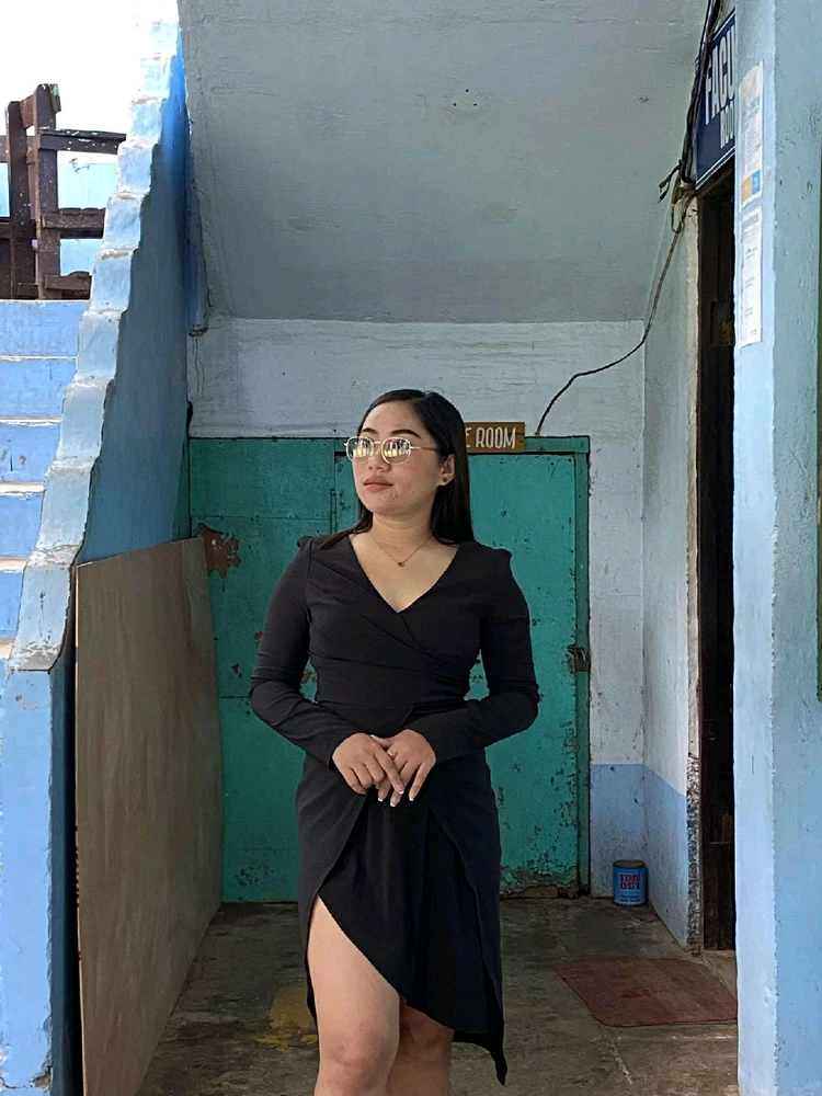 GIF uploaded by Lee Yah Joi