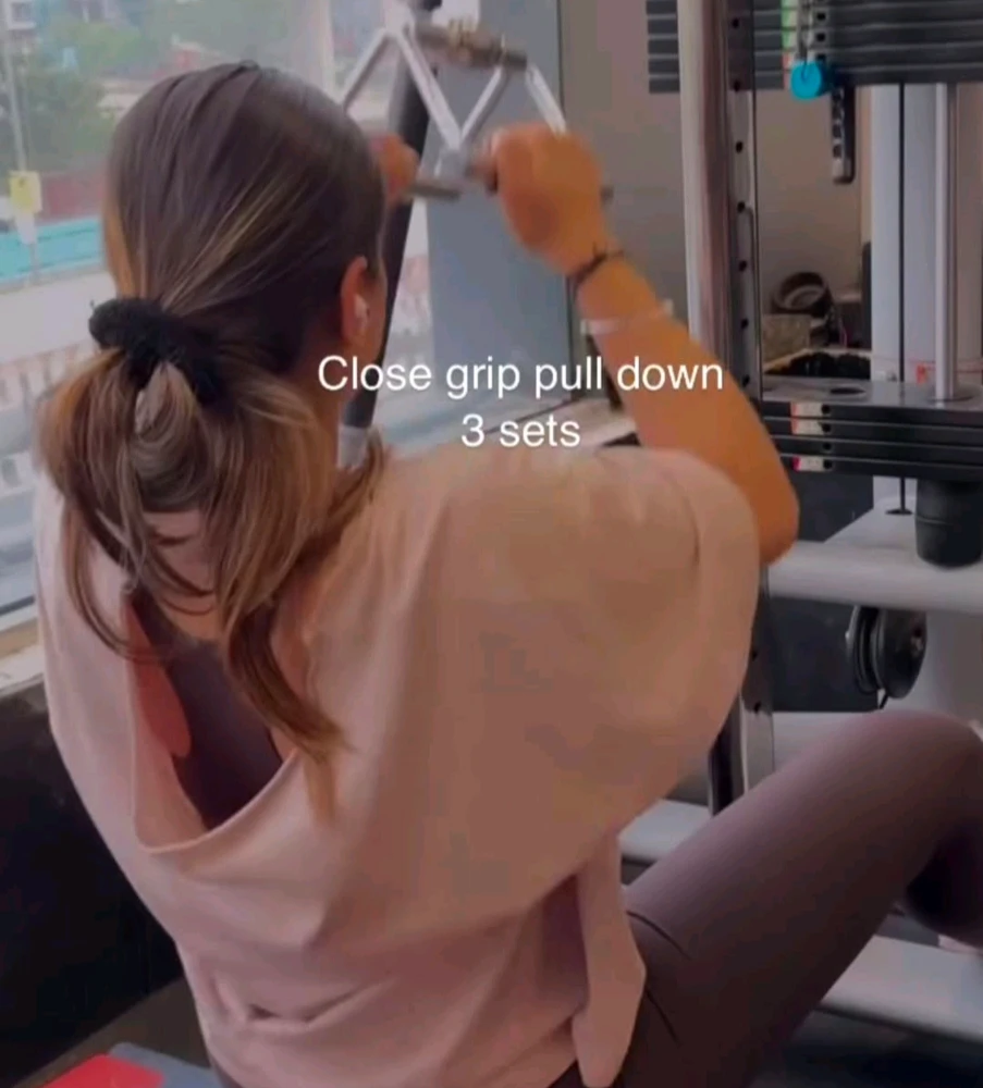 GIF uploaded by Simmy