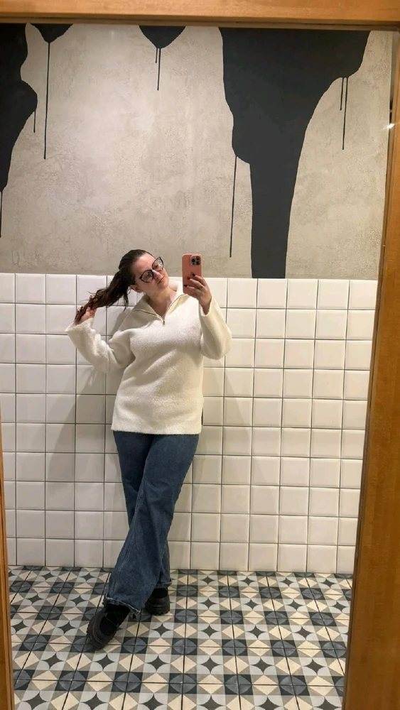 GIF uploaded by Ярослава