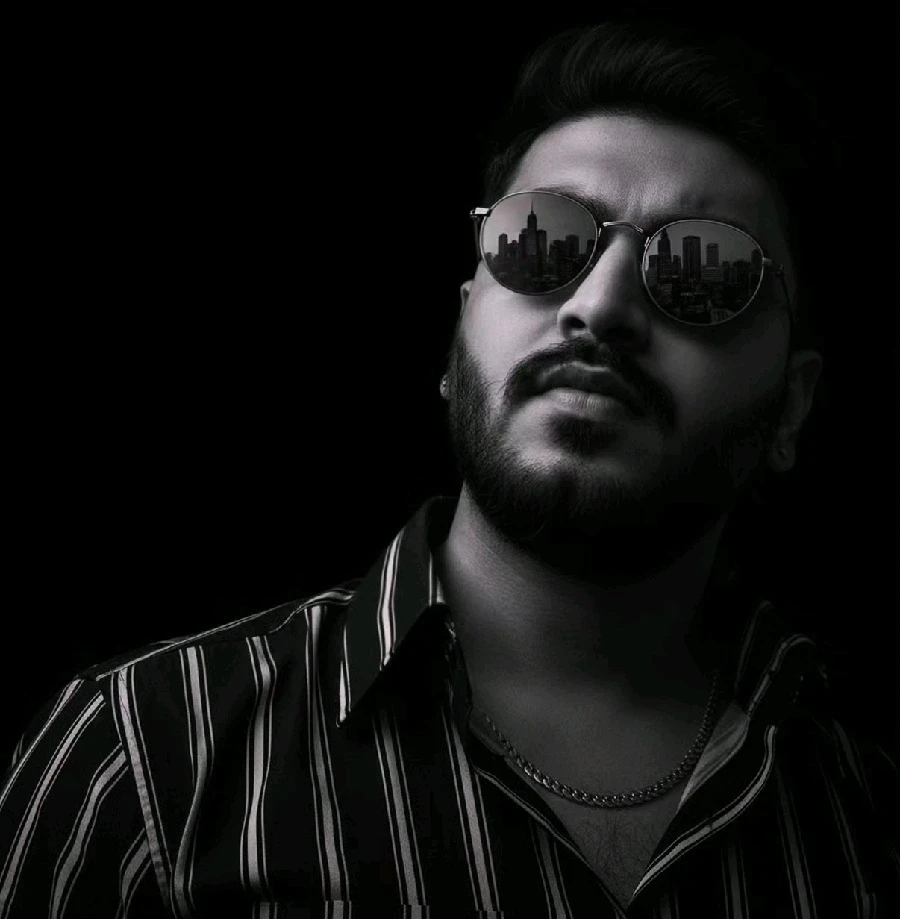 GIF uploaded by Ronnie