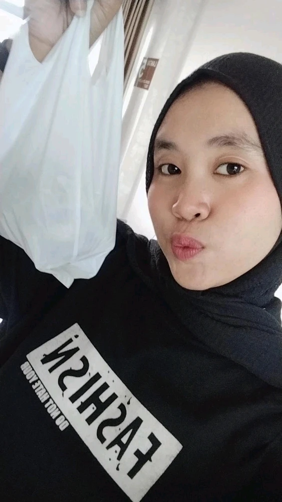 Gambar diunggah oleh Rafel