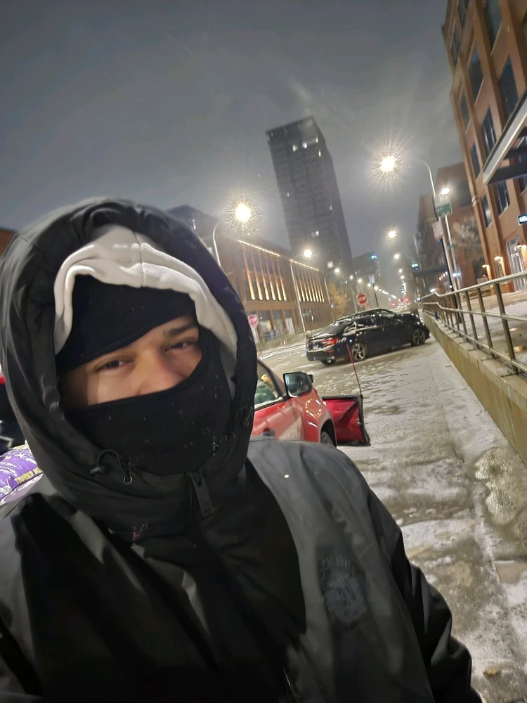 GIF uploaded by Manuel