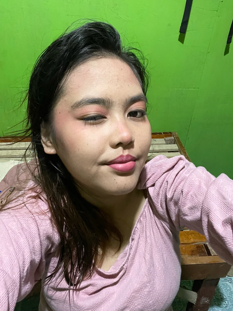 Duab xa los ntawm Ann Mulan