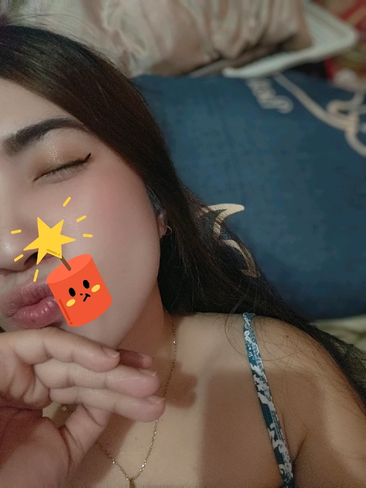 GIF na in-upload ni Abby
