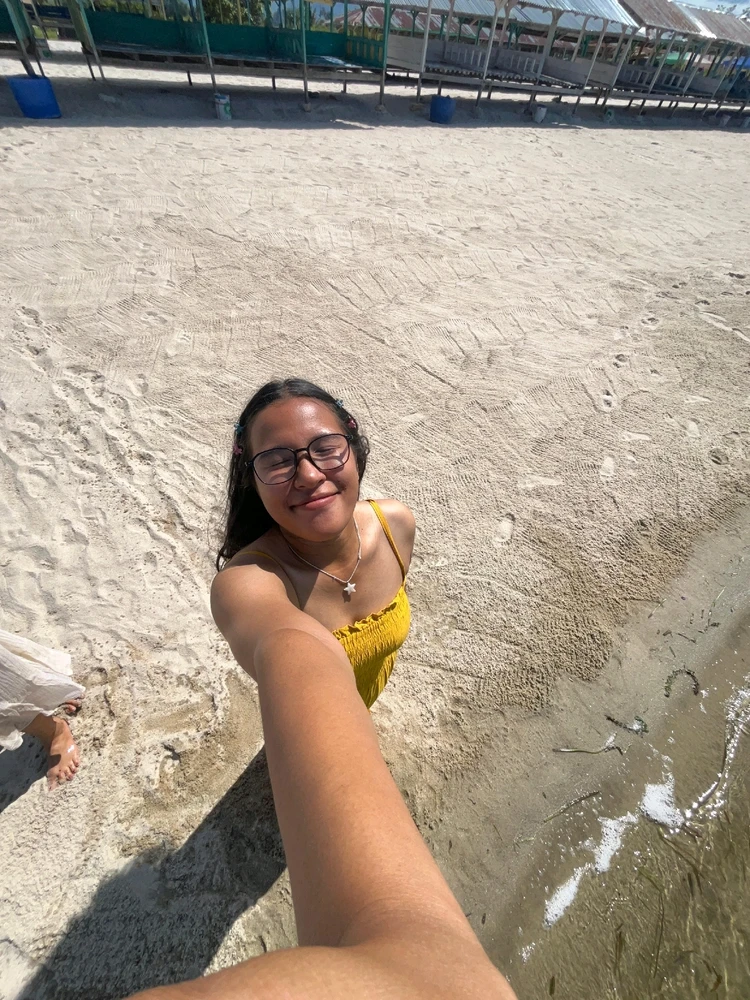 GIF uploaded by Amerta