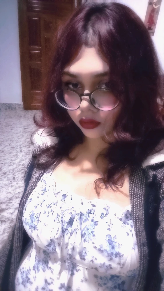 GIF uploaded by Daisy