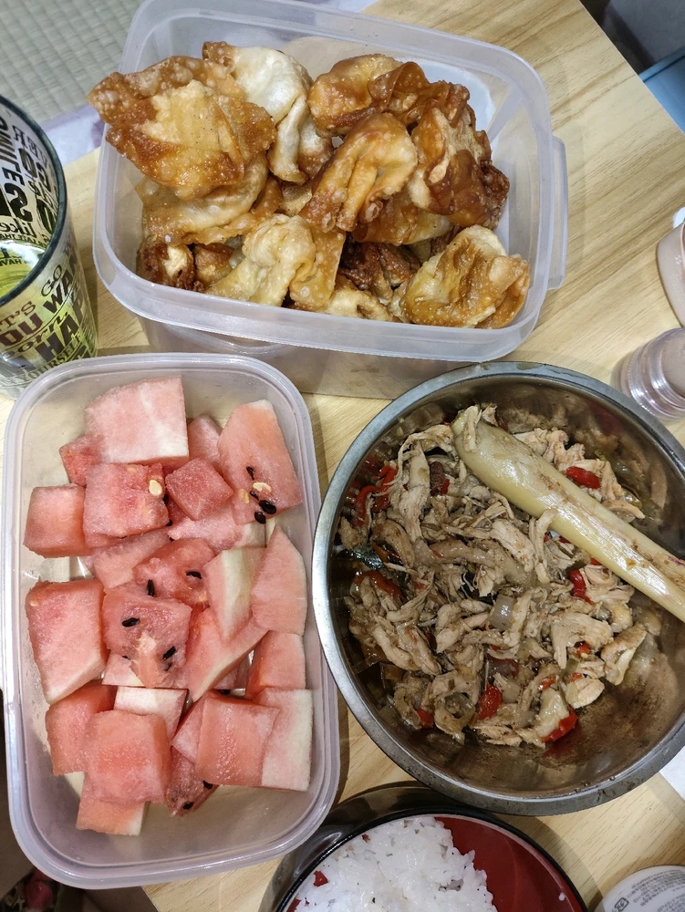 GIF diunggah oleh Deer