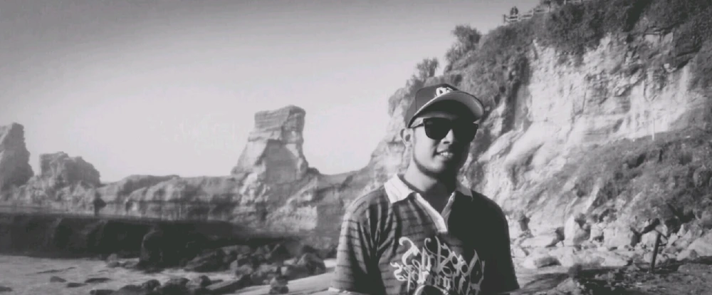 GIF diunggah oleh Lichul