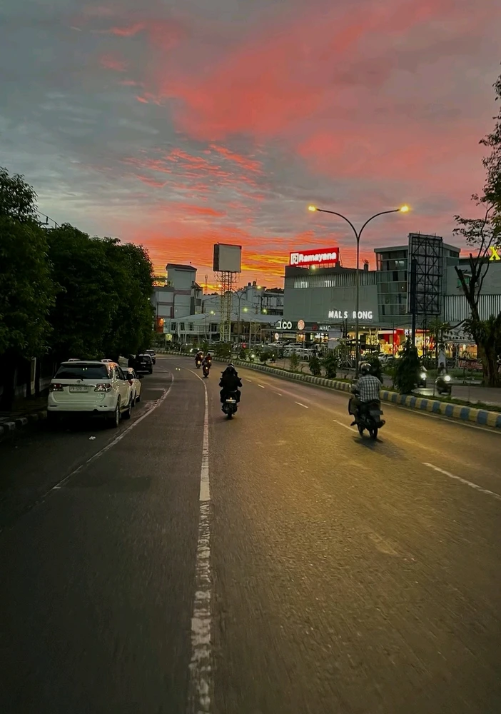 Gambar diunggah oleh Suumi