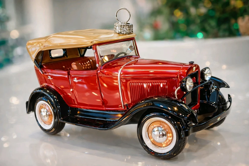 Фото загрузил Али