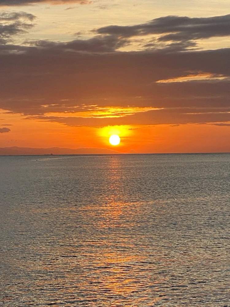 GIF uploaded by Genevz