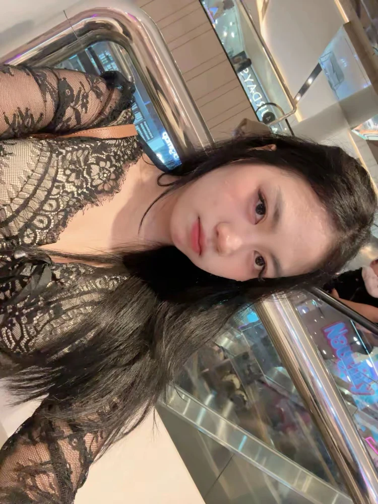 GIF diunggah oleh Divaa