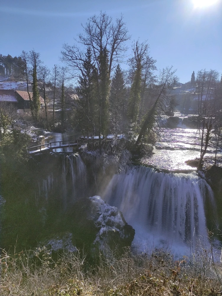 GIF uploaded by Jurica