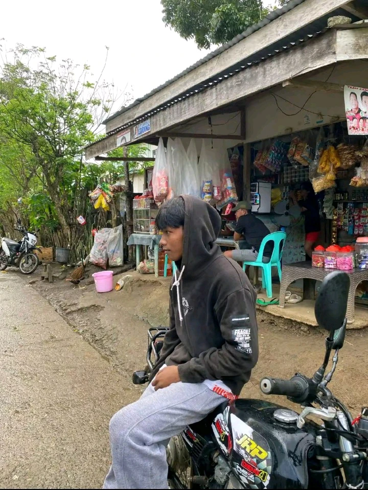 GIF uploaded by 益DB