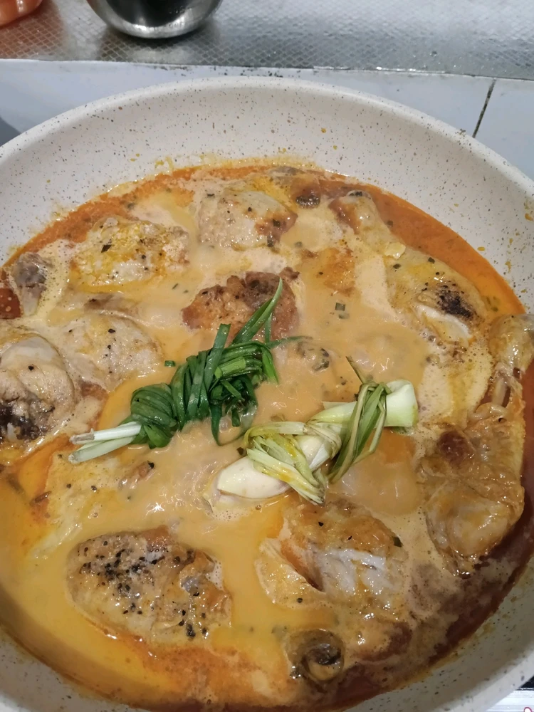 GIF uploaded by Maria