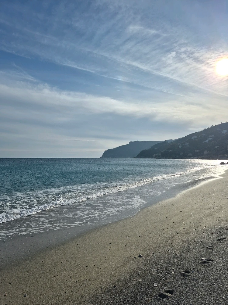 GIF uploaded by Gabri