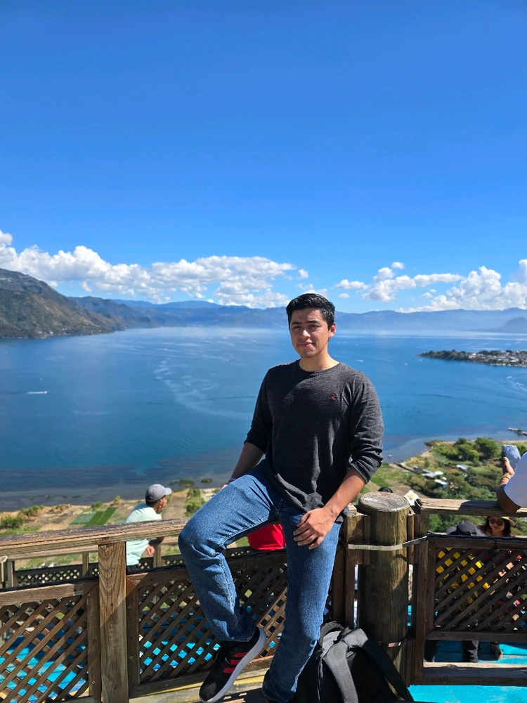 GIF uploaded by Byron