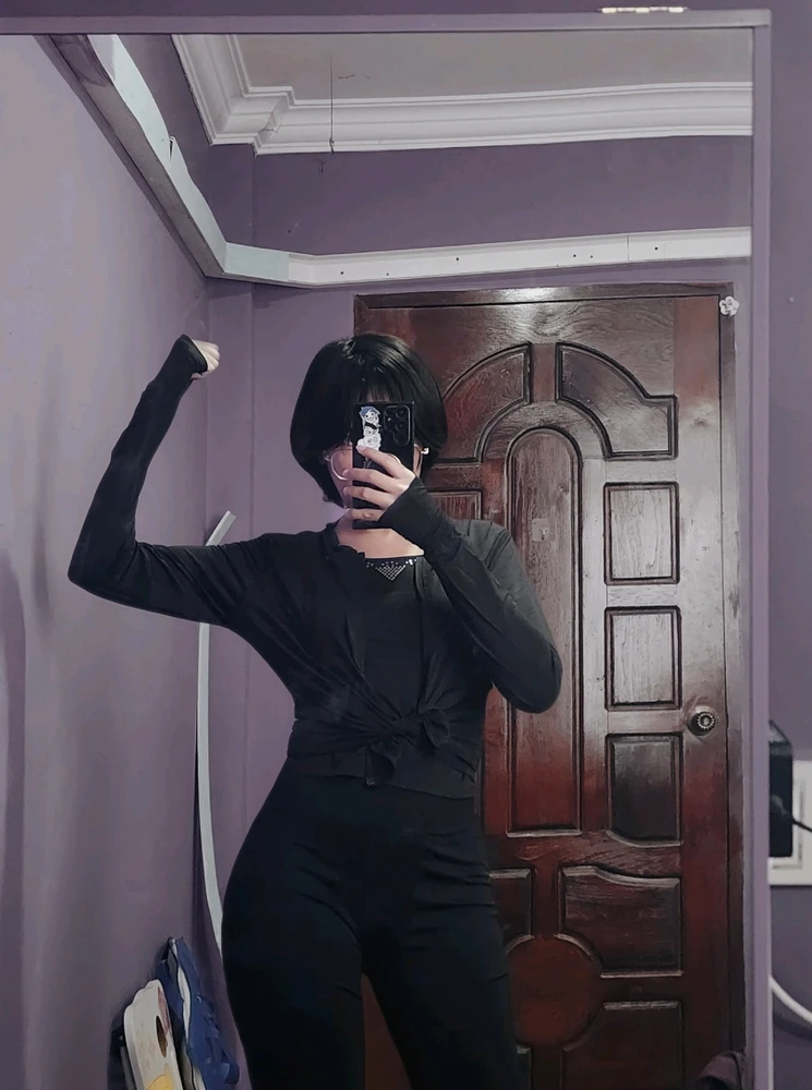 GIF uploaded by Jiji