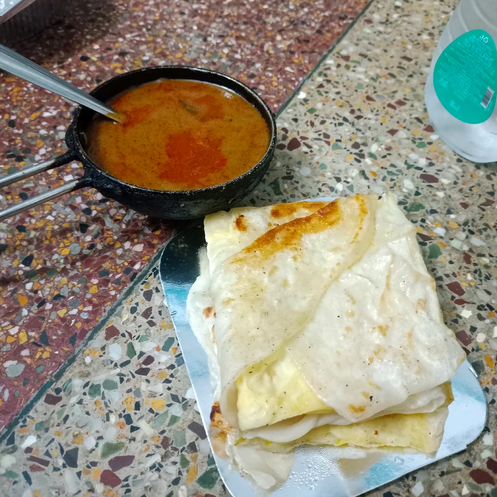 GIF tso los ntawm Bharath