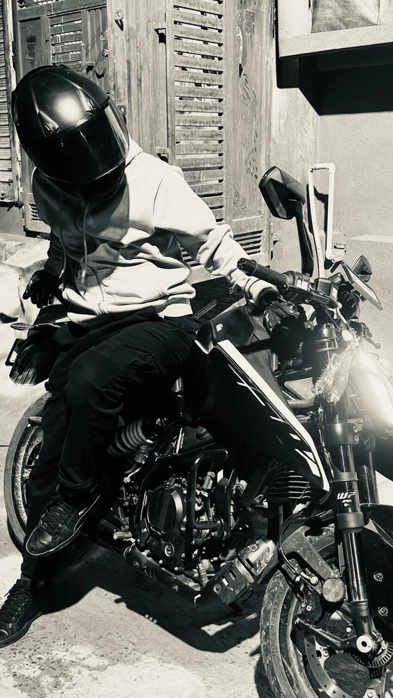 GIF uploaded by VIVEK