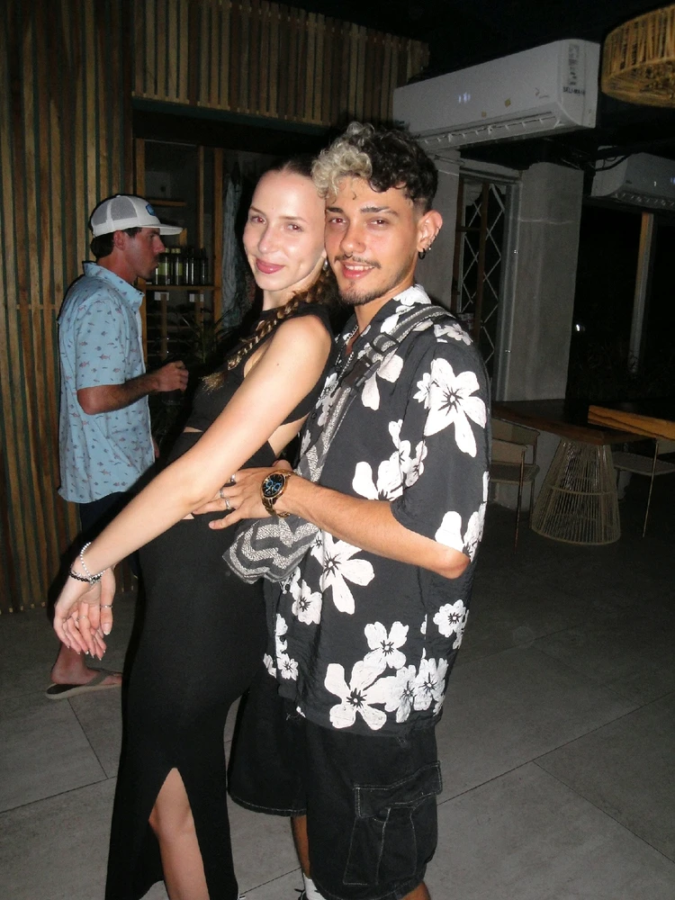 GIF uploaded by MANFRED y SONJA