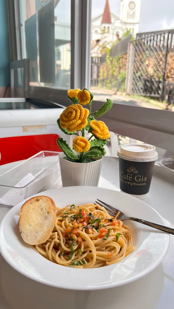 GIF uploaded by Ayer