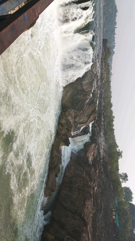 GIF uploaded by Himanshu Tiwari