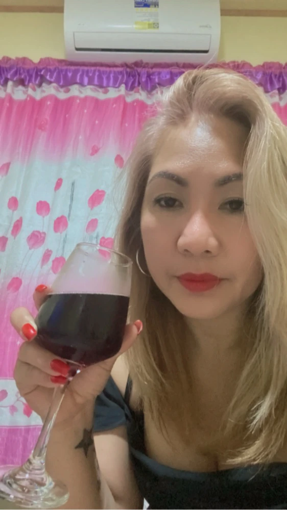 GIF uploaded by Wildflower