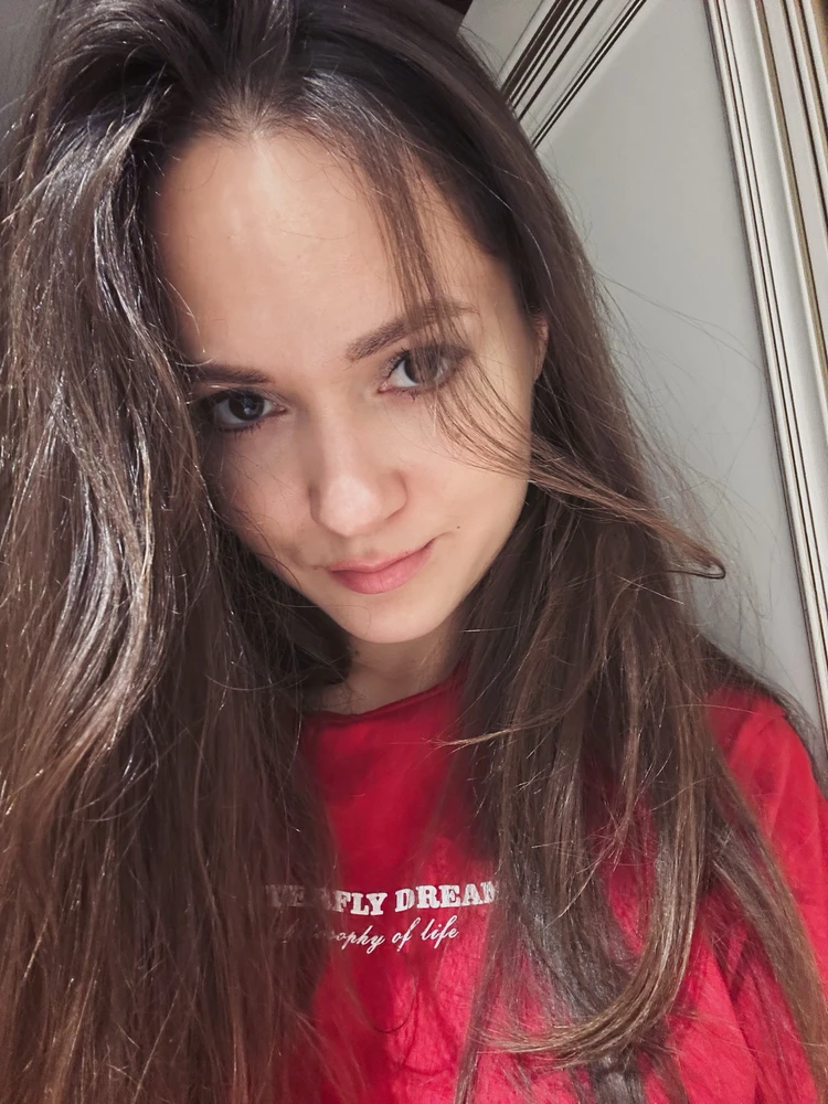 GIF uploaded by Veronika