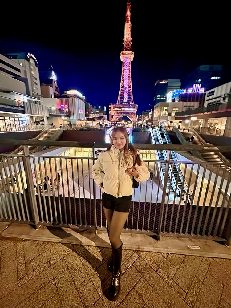 GIF diunggah dening Mawar