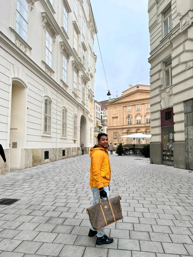 Image uploaded by Azl