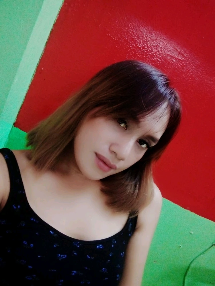 GIF uploaded by Tintin