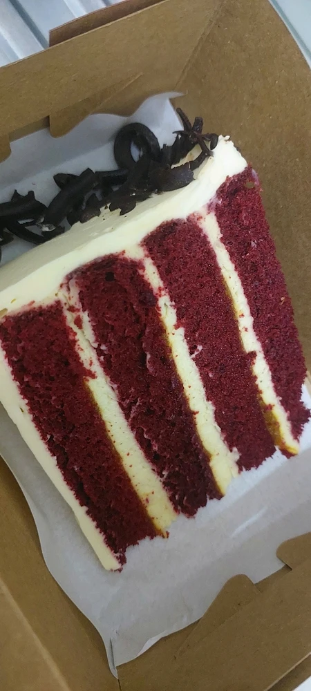 GIF uploaded by Aruzia