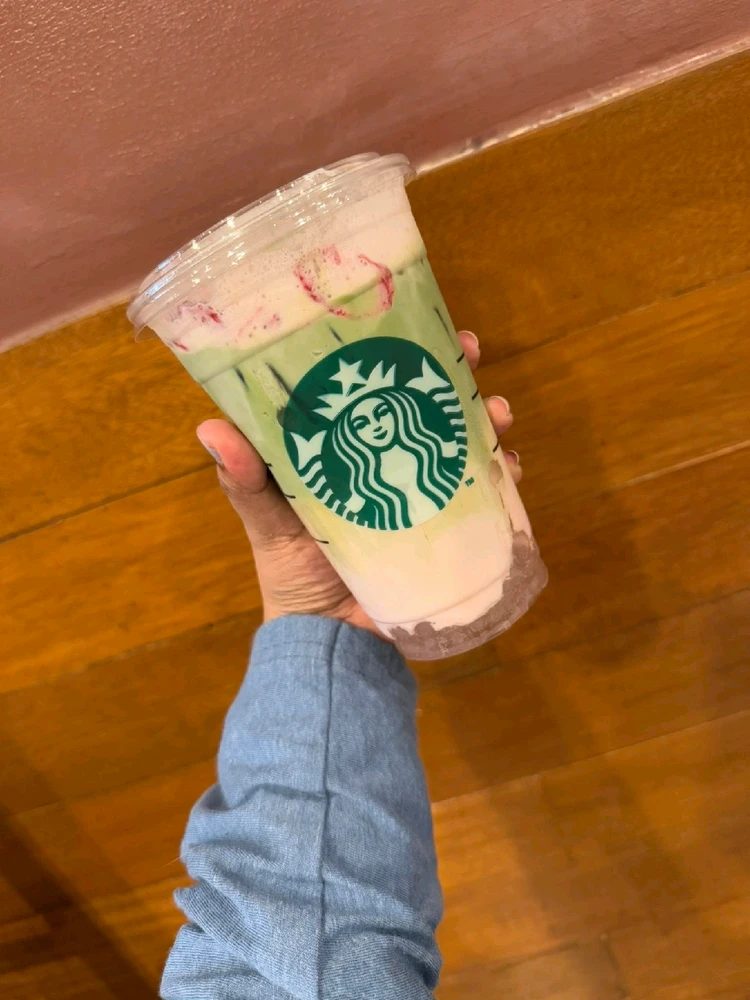 GIF uploaded by Chelsea