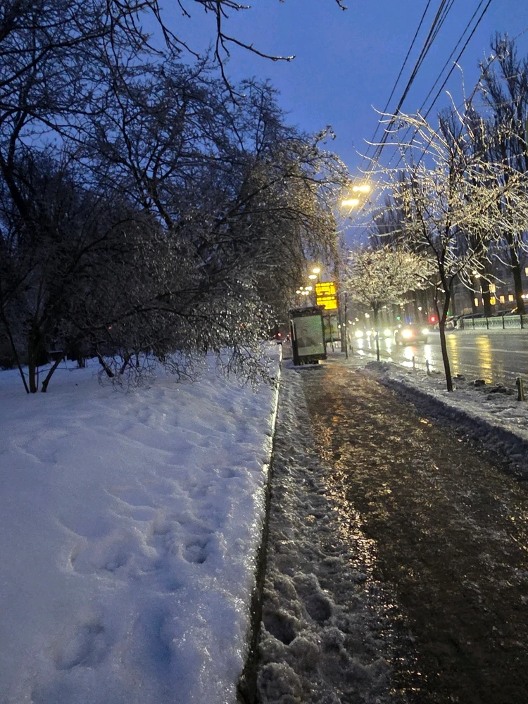 Зображення завантажив Adv