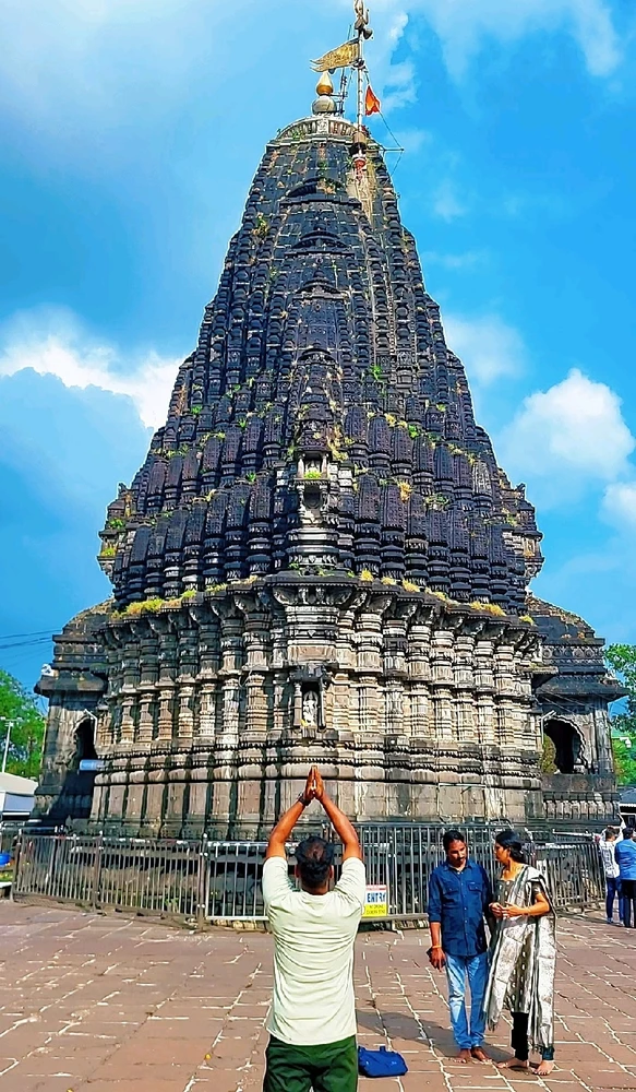 GIF uploaded by Shubh shakya