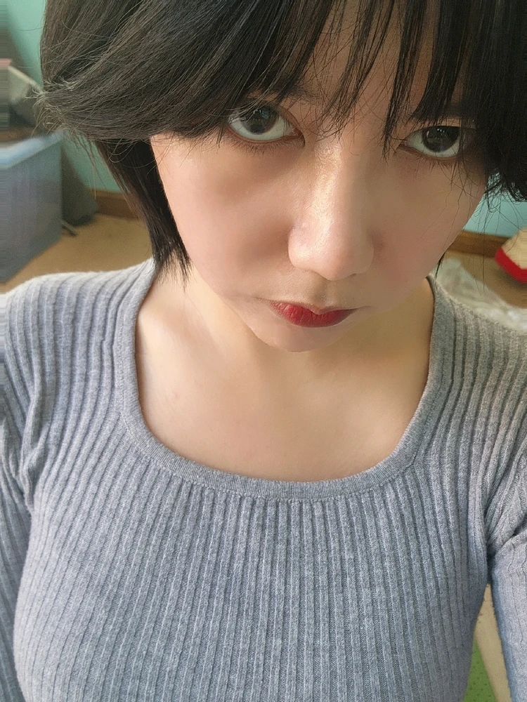 GIF uploaded by Jiji