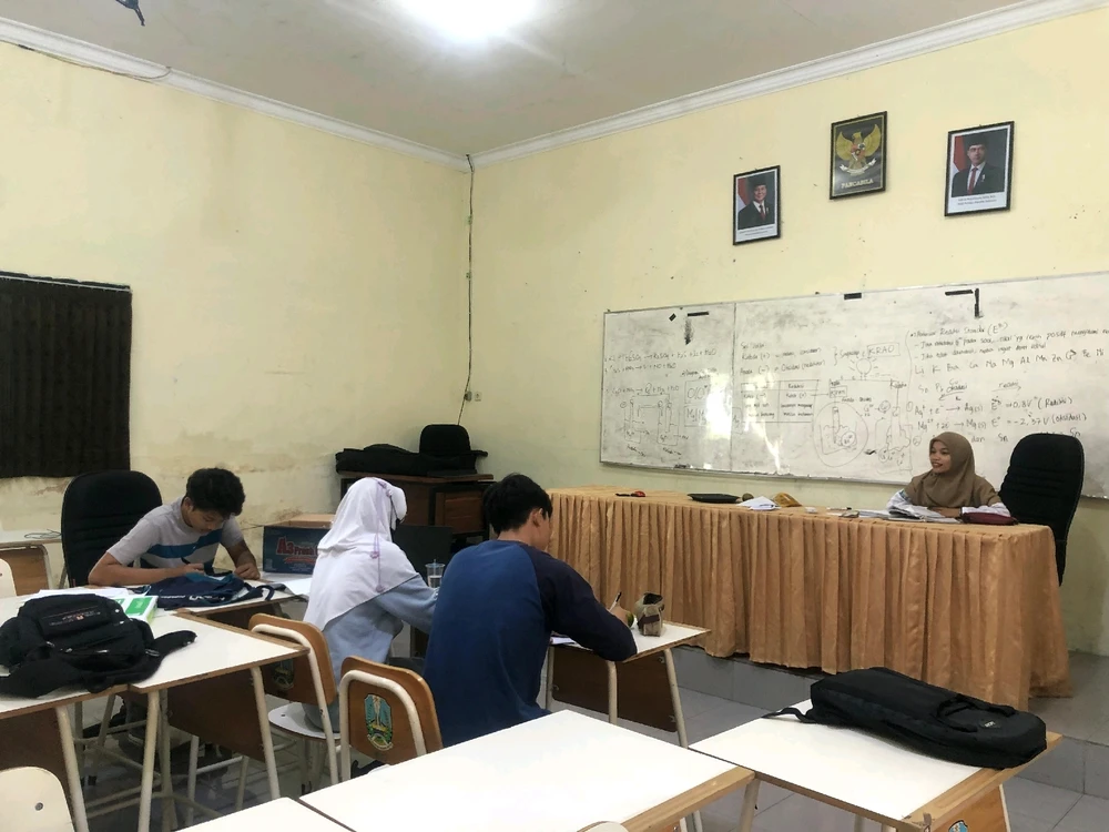 GIF uploaded by Nita