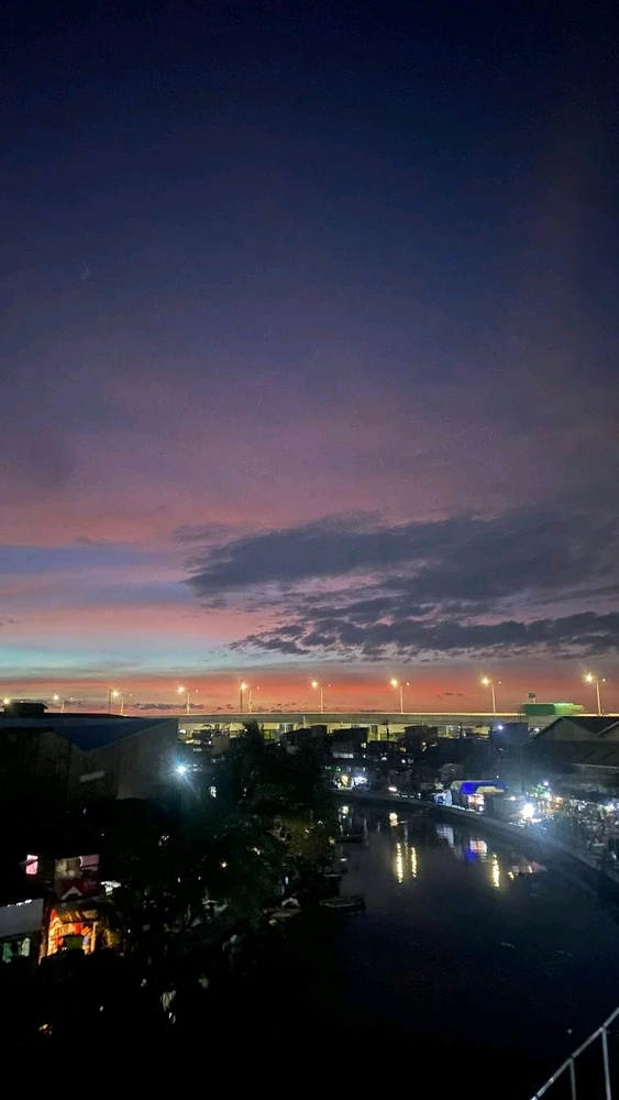 GIF uploaded by Joshua