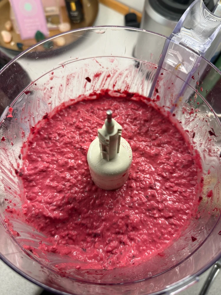 GIF uploaded by Simon