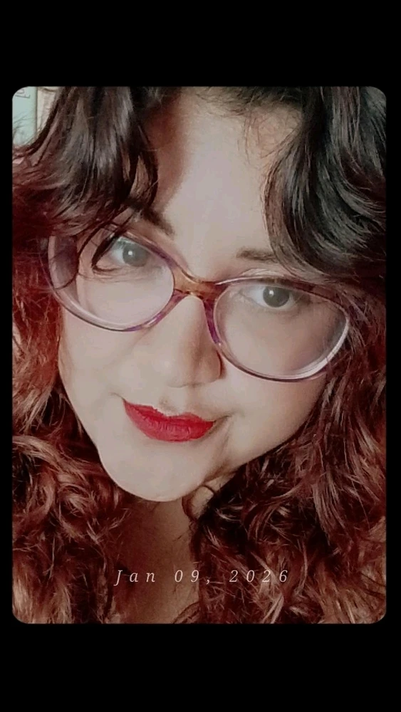 GIF uploaded by Camila