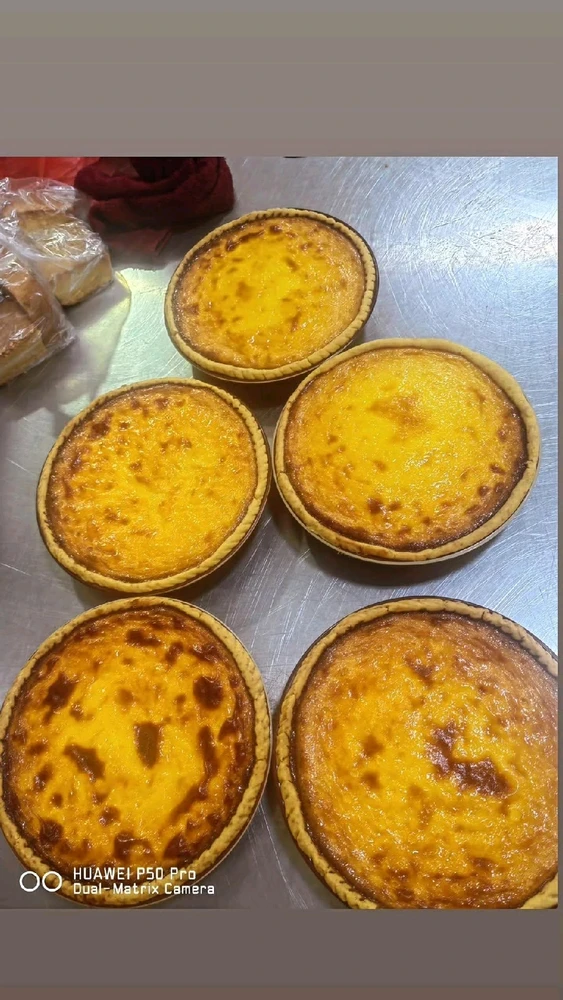 GIF uploaded by Yenni