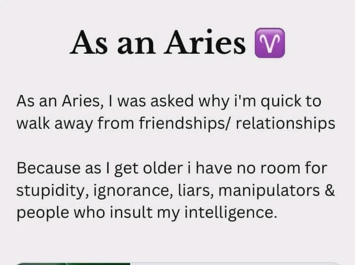 GIF uploaded by Moneth