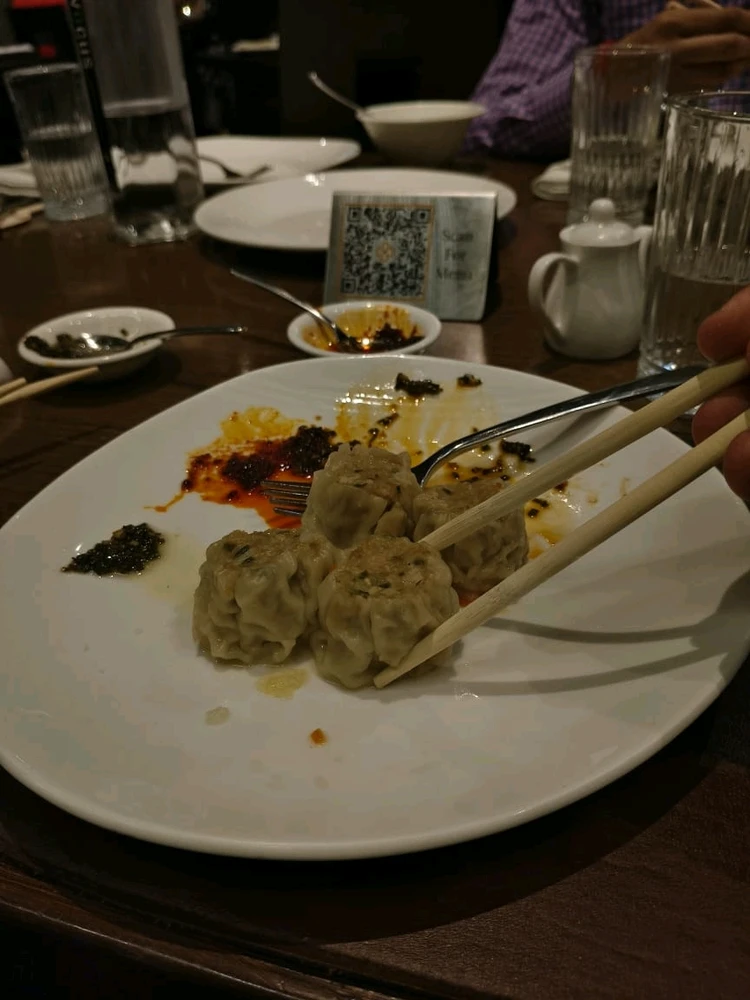 Biswarup Chakraborty আপলোড করা GIF