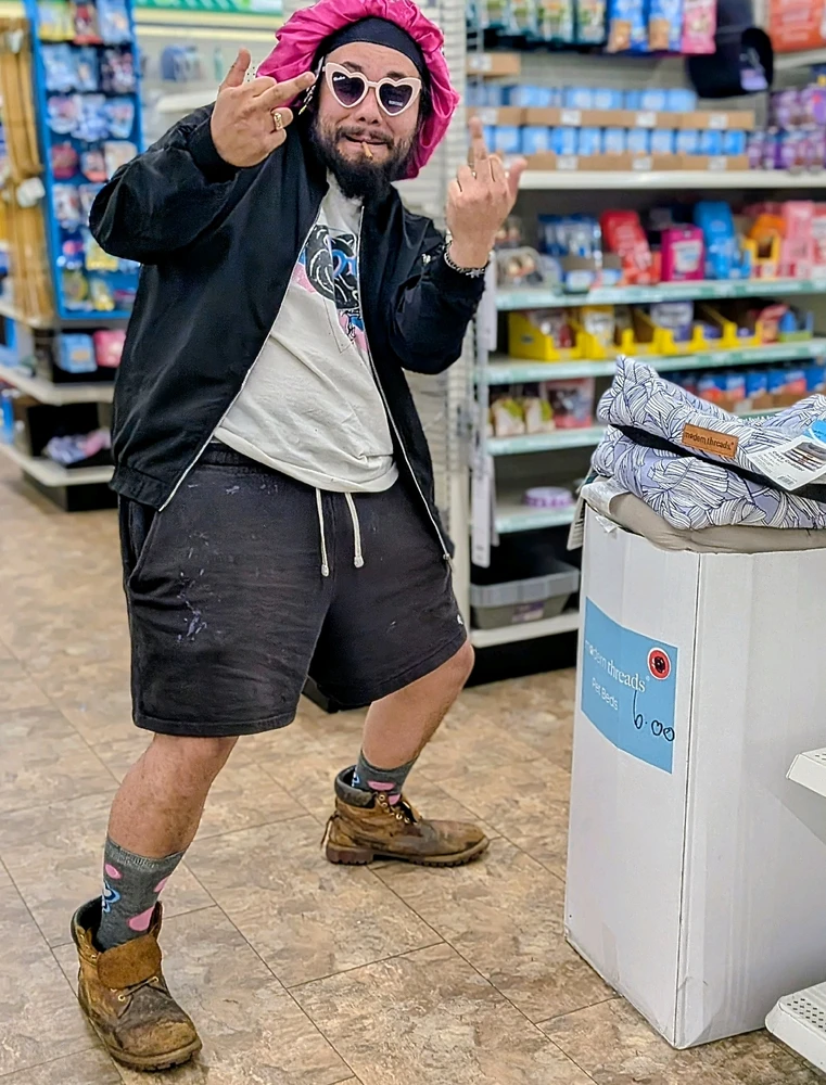 GIF diunggah dening Mike Honcho