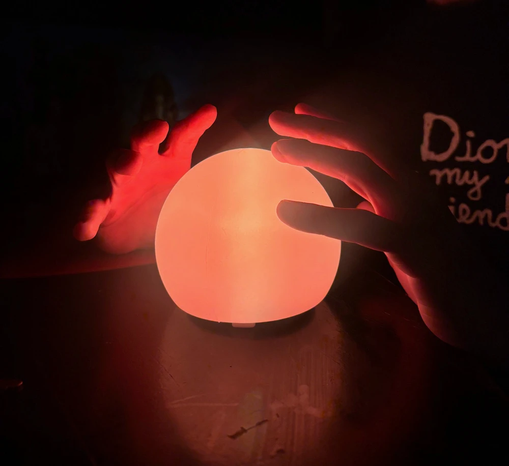 GIF uploaded by Chia