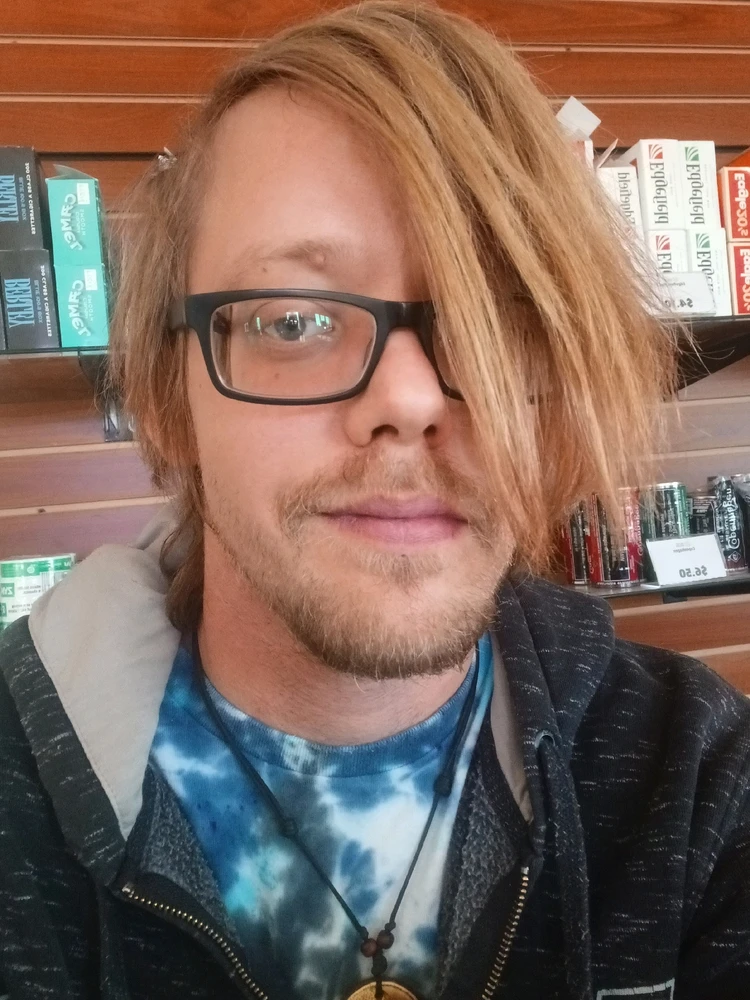 GIF uploaded by Lulu